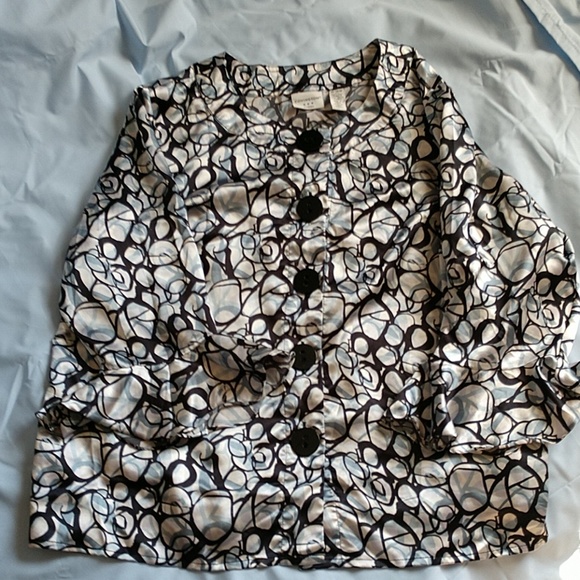 🩸SALE $6.00🩸Covington Big Button Black/Gray/Silver Blouse - Picture 7 of 8